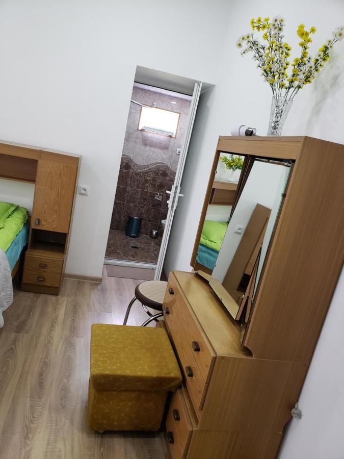 Guest House Nanu Μέστια Εξωτερικό φωτογραφία